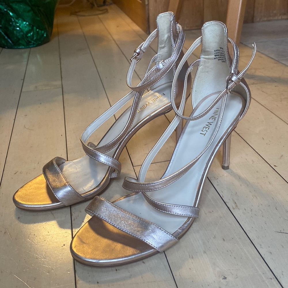 Nine West rose gold high heels size 9